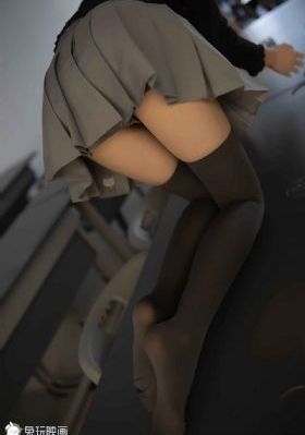 女大学生的沙龙室女主_1080在线观看电视