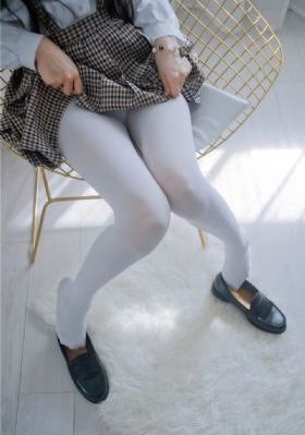 年轻妈妈8_4K免费高清观看