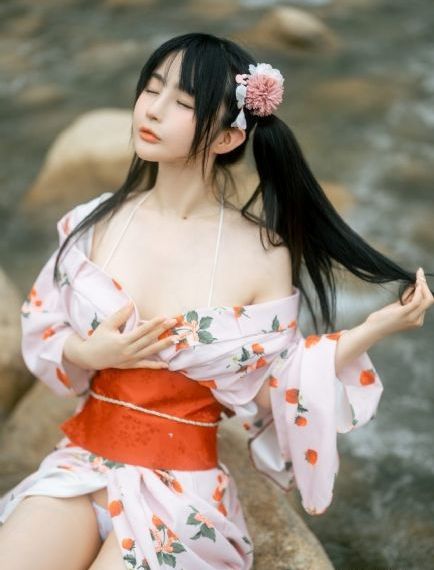 age动漫在线观看_云播放粤语日本成人在线