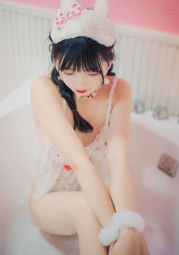 欧美水蜜桃_HD超清在线观看