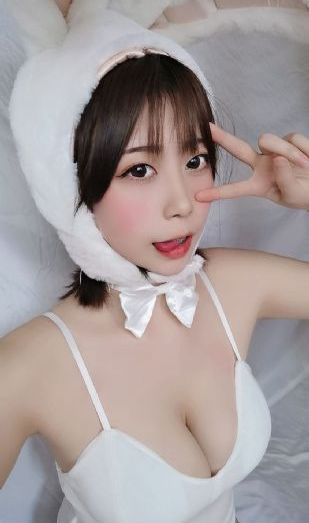 学园侵触_蓝光免费播放